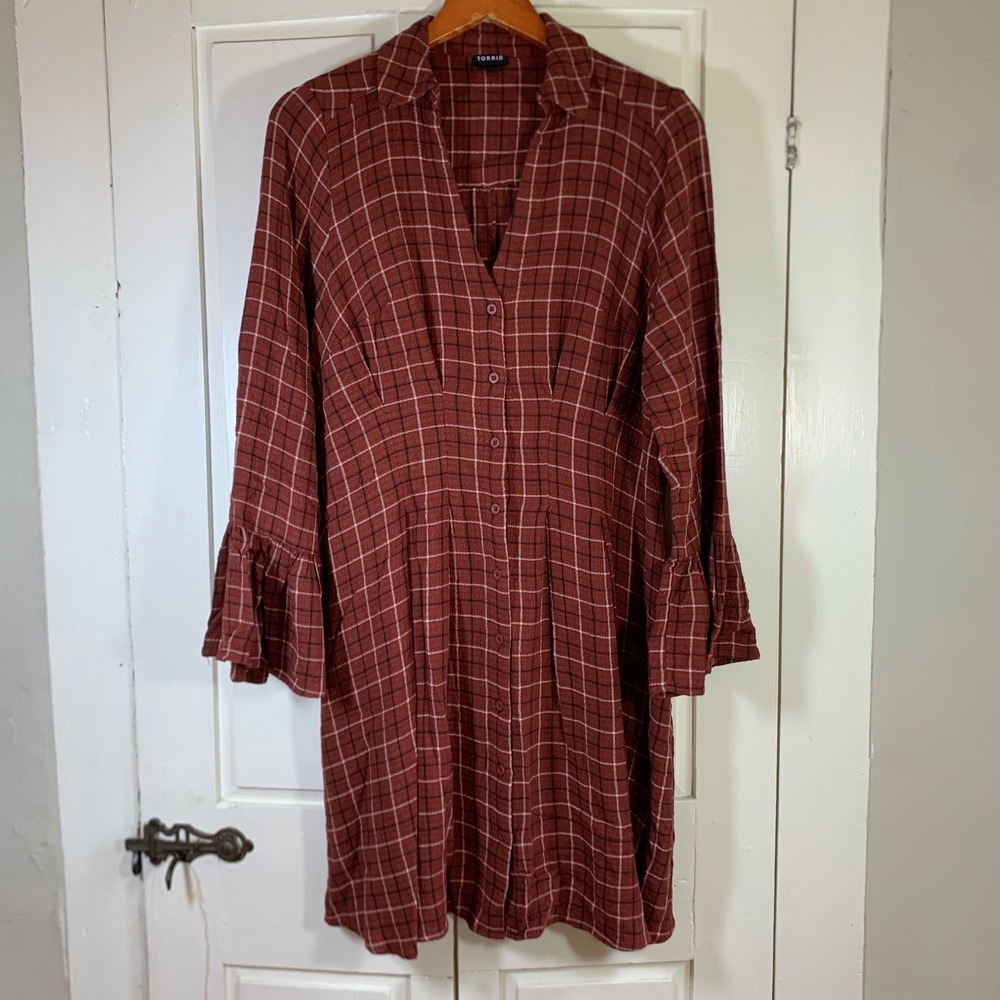 Torrid Women Burgundy Plaid Button Front Ruffle Cuff Shirt Dress Size 0 XL